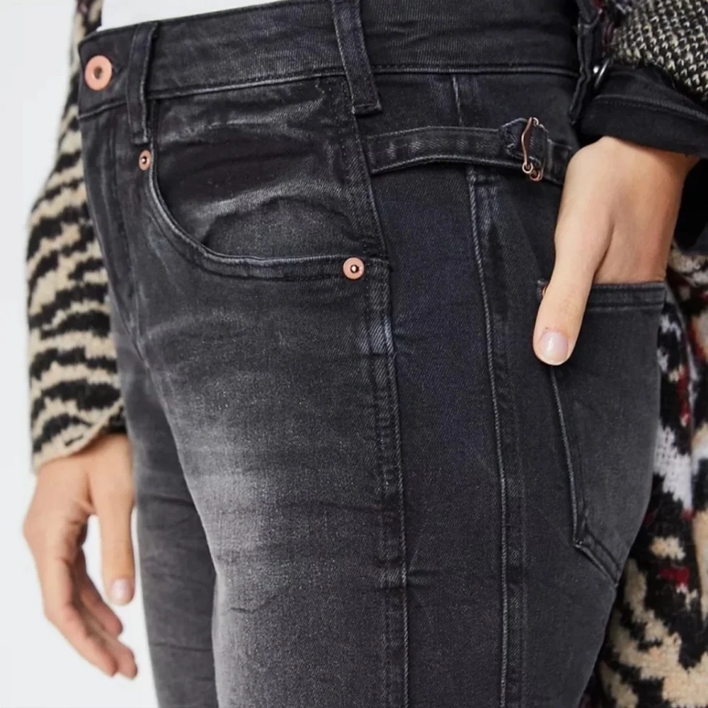 Anthropologie Pilcro Jeans High Rise Boyfriend Buckle Cinch Black Gray